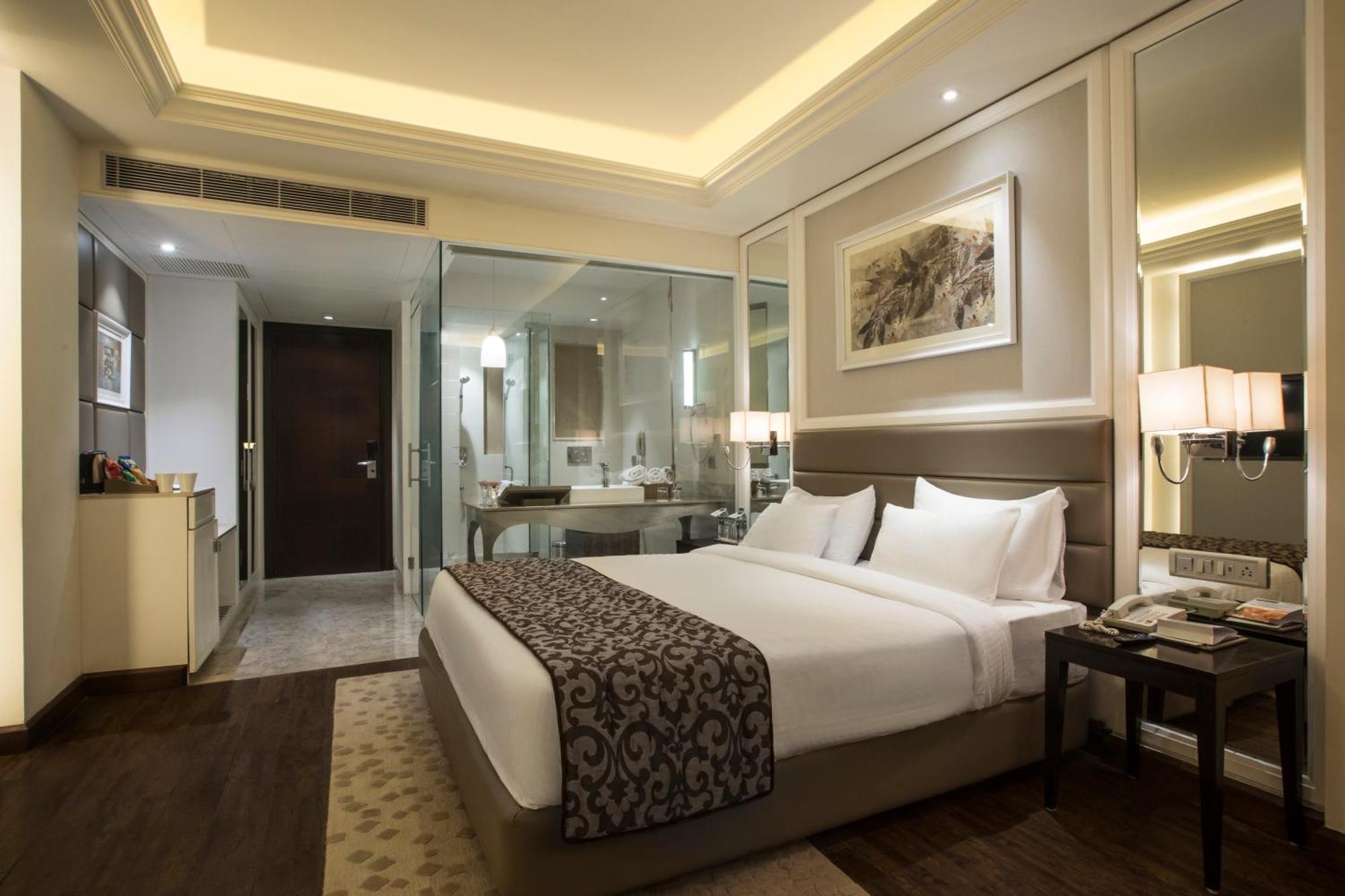 Singhania Sarovar Portico Raipur  Exterior photo