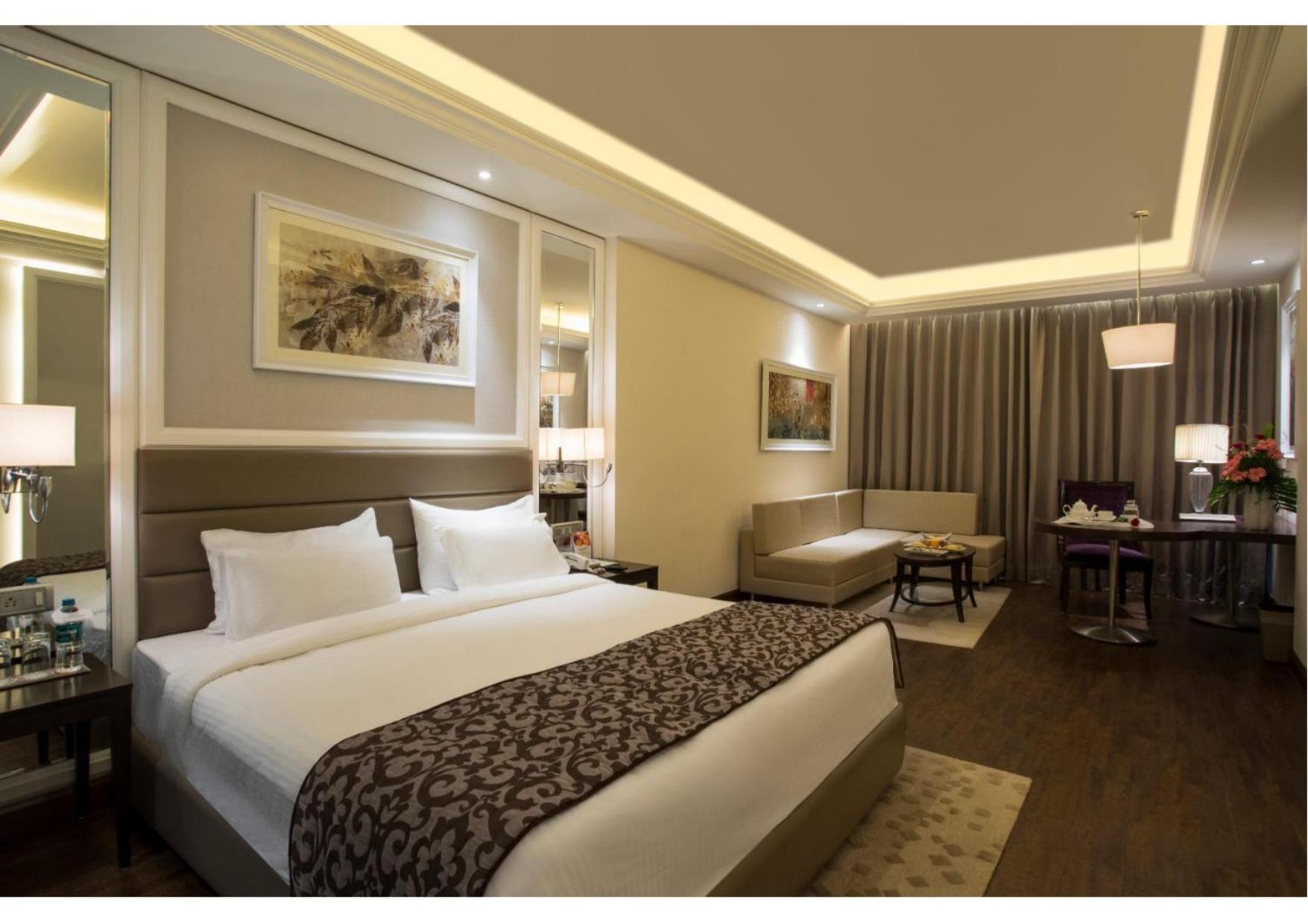 Singhania Sarovar Portico Raipur  Exterior photo